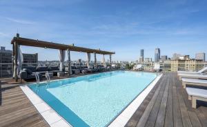 Πισίνα στο ή κοντά στο Luxury Bliss Boston
