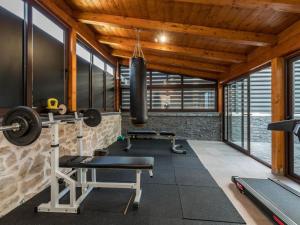 Fitness centrum a/nebo fitness zařízení v ubytování Villa S - Five Bedroom Villa with Private Pool