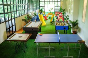 Athirappilly Rainland Resort的儿童俱乐部