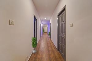 Fotografie z fotogalerie ubytování Super Townhouse ORCHID RESIDENCY Near T.Nagar v destinaci Čennaí + 37 fotografií