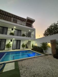 Swimmingpoolen hos eller tæt på Cabaña Milagro Bonito