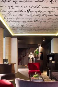Posezení v ubytování Hôtel Molière