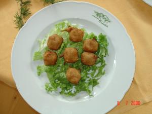Jídlo v hotelu nebo okolí