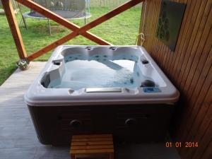Fotografie z fotogalerie ubytování Le Chalet au vieux vignoble avec espace Sauna et Jacuzzi v destinaci Bouxwiller