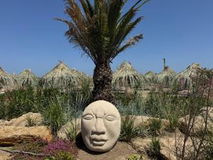 Φωτογραφία από το άλμπουμ του Luxury Sea View Apartment in Sea Breeze Grand στο Μπακού