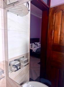 Gallery image of Jinja studio room- seabed 