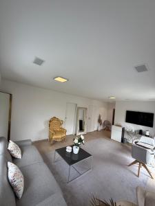 Posezení v ubytování Star's Apartment + 25 fotografií