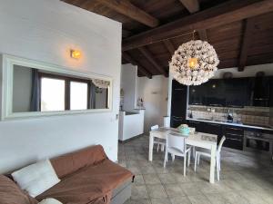 Fotografie z fotogalerie ubytování Tanca Piras - Emozioni a strapiombo sul Mare!!! v destinaci Nebida