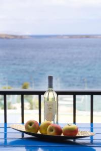 Tragos en Seafront living with private Garage