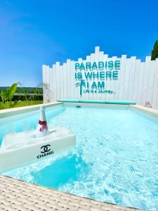 Bazén v ubytování La Siègià Resort spa nebo v jeho okolí