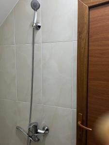 Ένα μπάνιο στο Hotel Eight