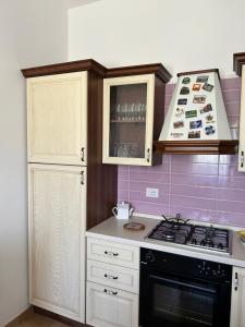 Η κουζίνα ή μικρή κουζίνα στο Cuore di Legno Country House