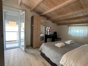 Imagen de la galería de Estia House 1-2, en Nikiti