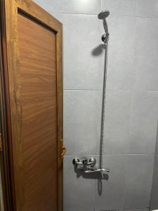 Ένα μπάνιο στο Hotel Eight