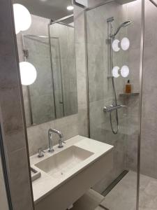 APARTAMENTAI SPA MORENA Klaipėda的一间浴室