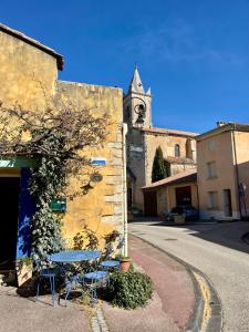 Gallery image of La Sarrasine in Villes-sur-Auzon