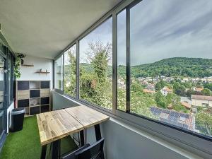 Výhľad na hory alebo výhľad na hory priamo z apartmánu