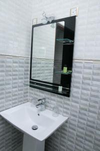 Cloud9 Hotels and Resorts的一间浴室