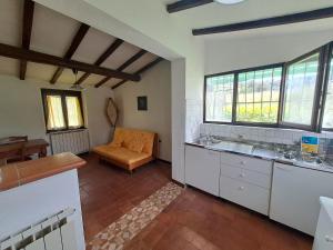 Kuchyň nebo kuchyňský kout v ubytování Agriturismo Fattoria Loppiano 4-0
