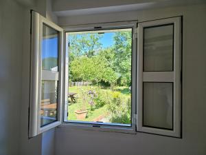 Gallery image of Sunny Bay Village in Herceg-Novi