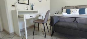 A bed or beds in a room at CAPERCIA home