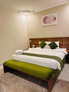 Postel nebo postele na pokoji v ubytování Muscat Hills Hotel + 37 fotografií