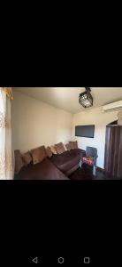 TV a/nebo společenská místnost v ubytování Chalet Porto Matrouh resort