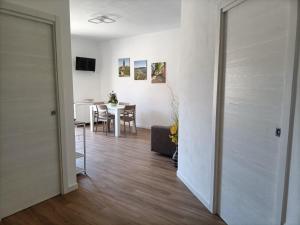Sjónvarps- og/eða afþreyingartæki á Passi Alterni Apartments