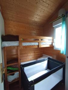 Camping Les Oyats客房内的一张或多张床位
