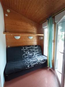 Camping Les Oyats客房内的一张或多张床位
