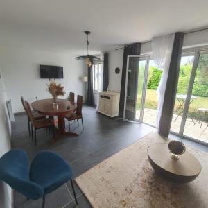 Χώρος καθιστικού στο Jolie maison