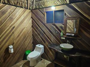 Koupelna v ubytování Wildlife Lodge Cahuita