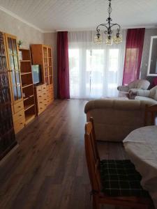 Posteľ alebo postele v izbe v ubytovaní Holiday home in Balatonföldvar 36529