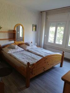 Posteľ alebo postele v izbe v ubytovaní Holiday home in Balatonföldvar 36529