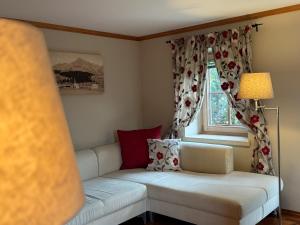 Posedenie v ubytovaní LISIS ChaletSuite in Tonis cozy Guesthouse by Alpin Charme Apartments