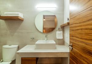 Koupelna v ubytování Xoza Hotel Urban Escape + 37 fotografií