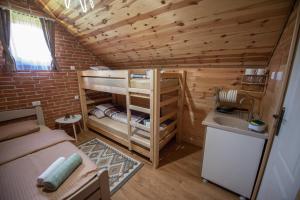 Kuchyň nebo kuchyňský kout v ubytování Camp Laksi + 37 fotografií