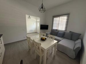 Telewizja i/lub zestaw kina domowego w obiekcie CASA CALAMICHE