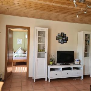 Μια τηλεόραση ή/και κέντρο ψυχαγωγίας στο Haus Föhrenbach