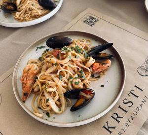 Fotografie z fotogalerie ubytování Hotel Kristi v destinaci Shëngjin