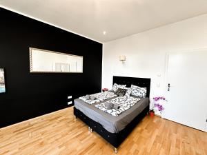 Postel nebo postele na pokoji v ubytování Cozy Rooms in Brigittenau Area MM29