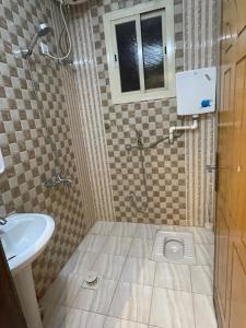 Gallery image of شقه اربع غرف الطائف بالحلقة الشرقية حي الروضه in Quai