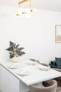 Fotografie z fotogalerie ubytování Apartments Belic with pool v destinaci Jelsa