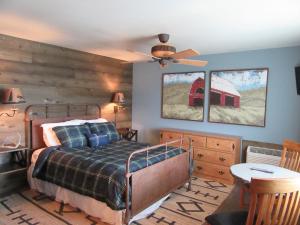 Posezení v ubytování Big Bear Motel