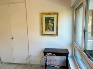 Afbeelding uit fotogalerij van Lugano Lakefront - Private Beach & Pool in Melano