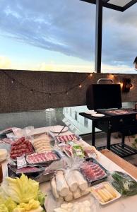 別荘の敷地内または近くでの食事または食べ物