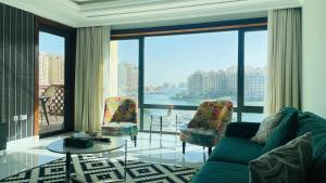 Area soggiorno di 2 BHK Townhouse at Pearl