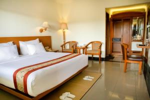 Letto o letti in una camera di SanGria Resort And Spa