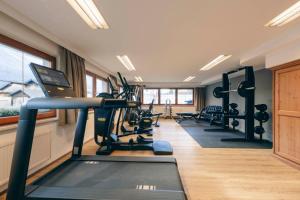 Fitness centrum a/nebo fitness zařízení v ubytování Hotel Brugger