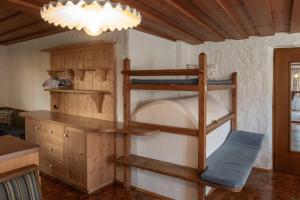 Kuchyň nebo kuchyňský kout v ubytování B&B Öboluckna